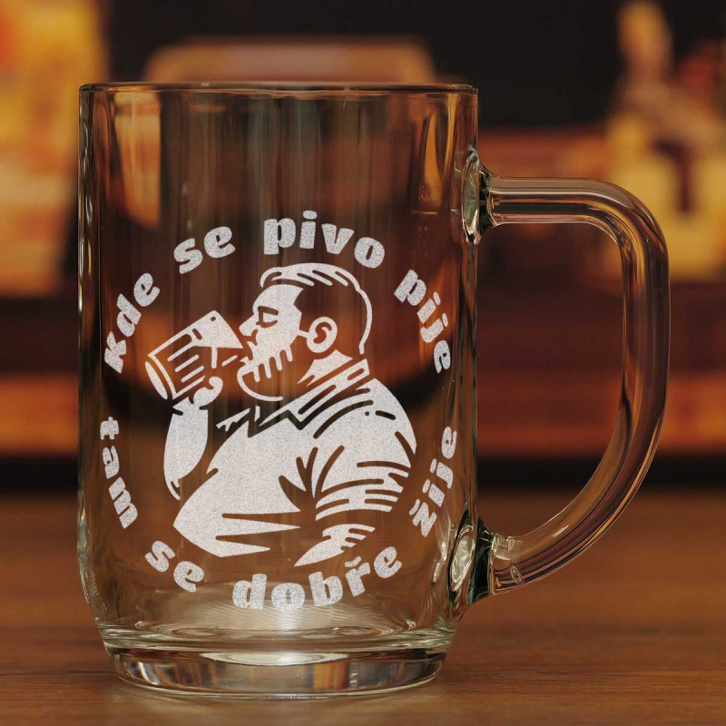 Půllitr Kde se pivo pije, tam se dobře žije