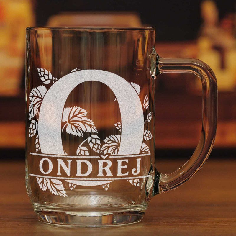 Půllitr se jménem 2