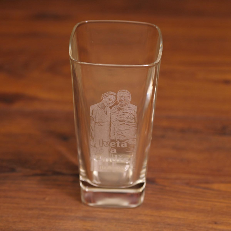 Sklenice 0,3 l fotkou na přání - hranatá 1